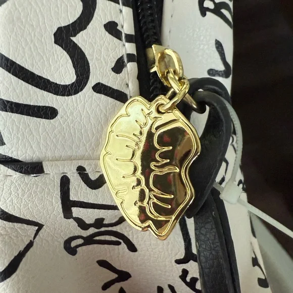 NWT Betsey Johnson backpack - Picture 4 of 6